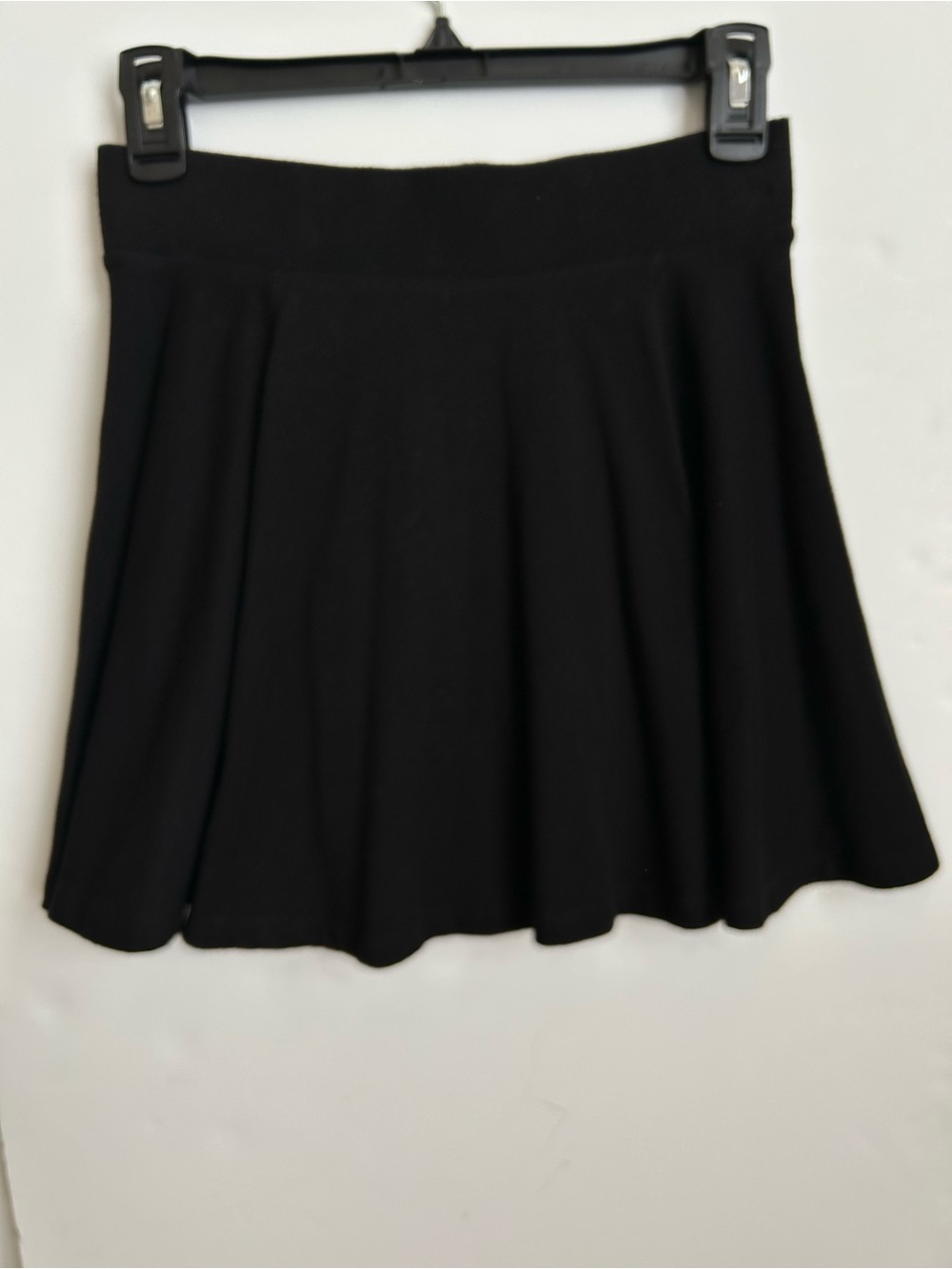 Forever 21 Black Stretch Knit Skater Circle Skater Mini Skirt Size S